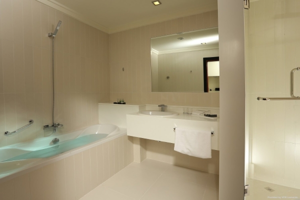 Millennium Airport Hotel Dubai